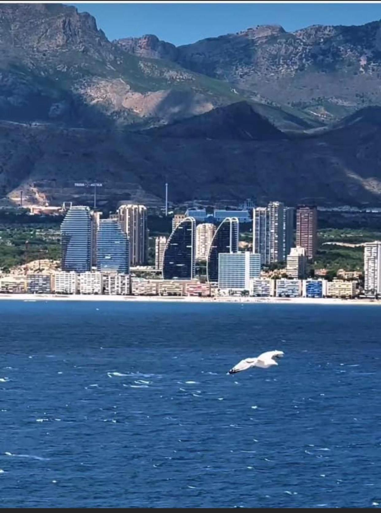 Appartamento Fantástico apartamento en BENIDORM Esterno foto